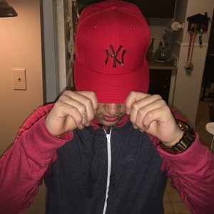 Meet your Posher, Louie